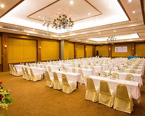 Banqueting & Conference